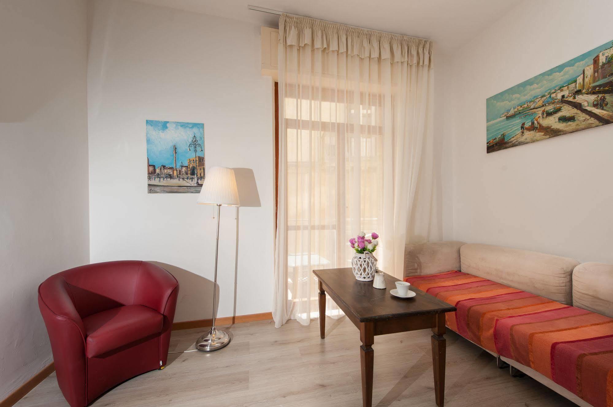 Leccesalento Bed And Breakfast ภายนอก รูปภาพ